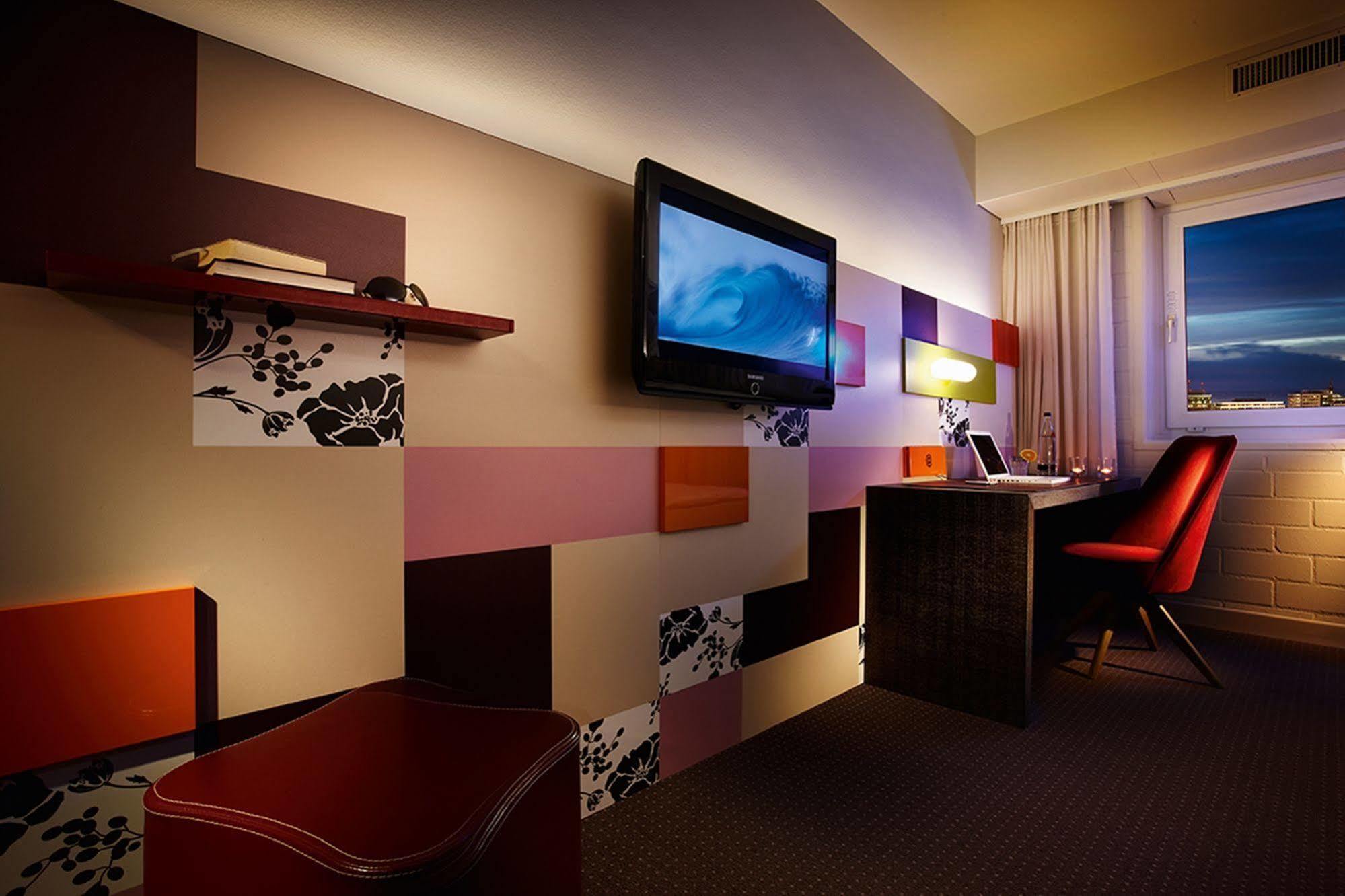 เพนตาโฮเต็ล เบอร์ลิน พอทส์ดัม Hotel เทลโทว์ ห้อง รูปภาพ